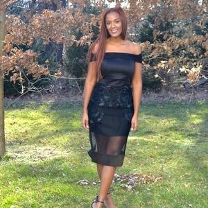 Gracia Black One Shoulder Dress